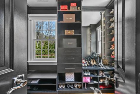 33 Cliffdale Road Greenwich CT 06831
