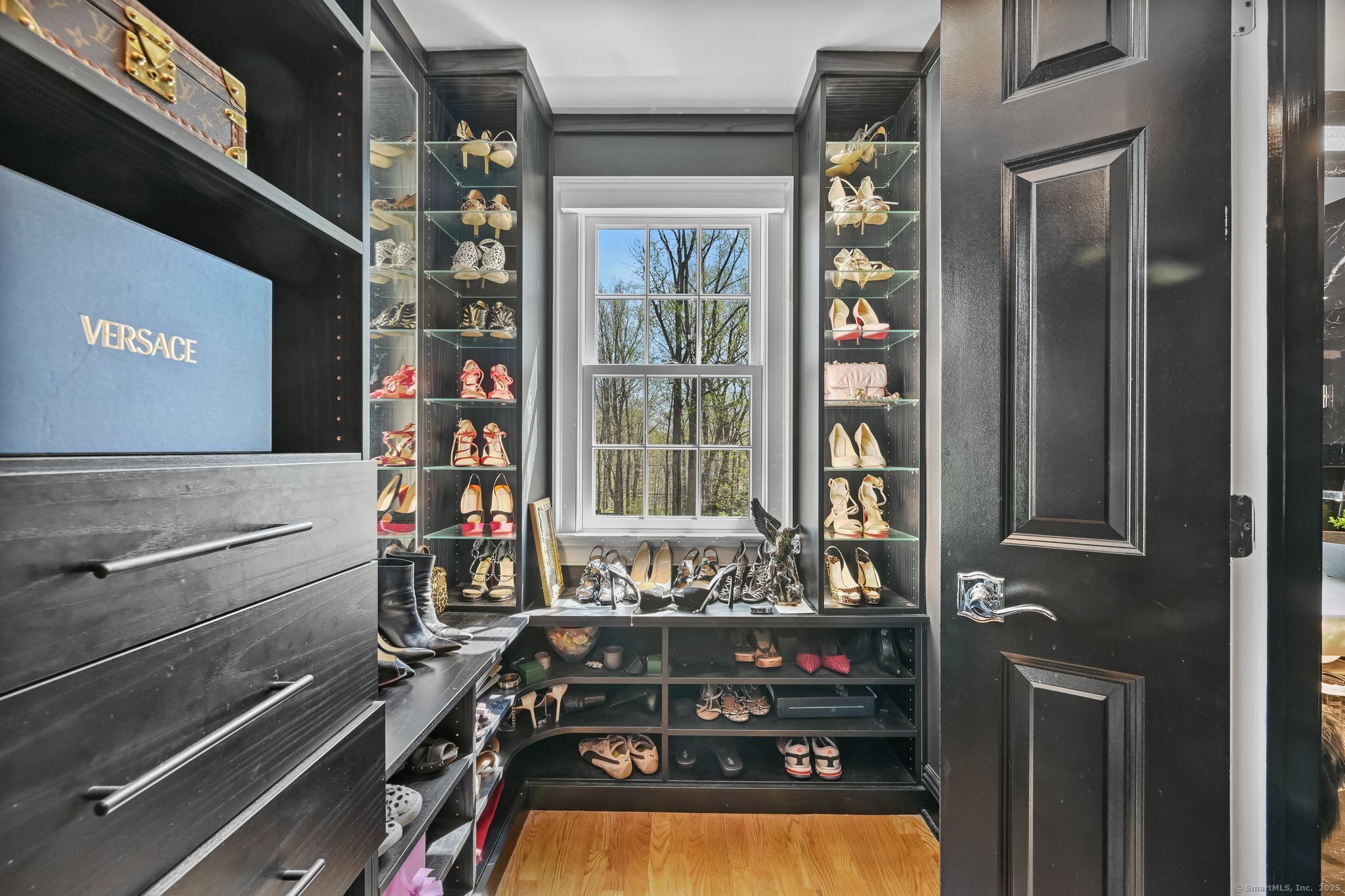 33 Cliffdale Road Greenwich CT 06831