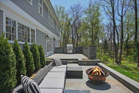 33 Cliffdale Road Greenwich CT 06831
