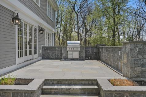 33 Cliffdale Road Greenwich CT 06831