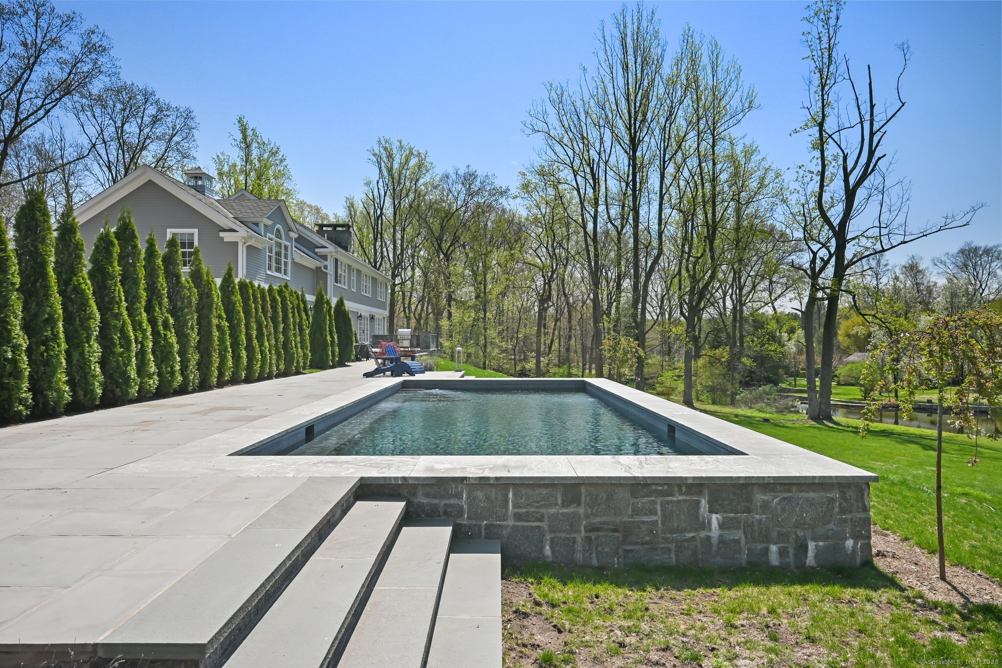33 Cliffdale Road Greenwich CT 06831