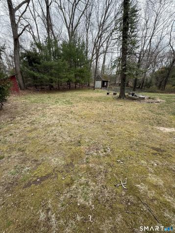 7 Willow Lane East Lyme CT 06333