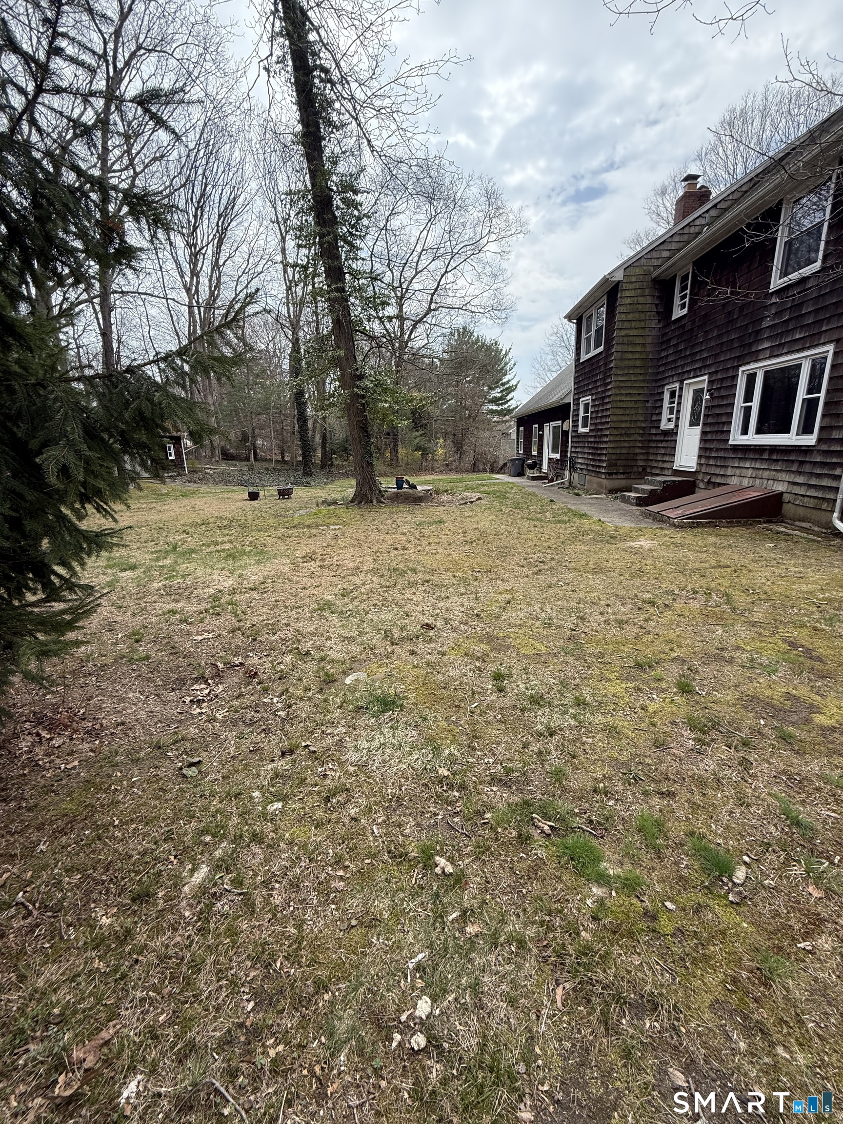 7 Willow Lane East Lyme CT 06333