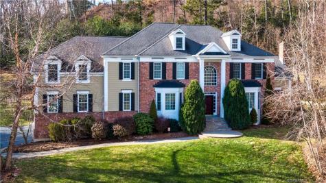 15 Brighton Way Avon CT 06001