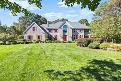 70 Hunting Ridge Road Easton CT 06612