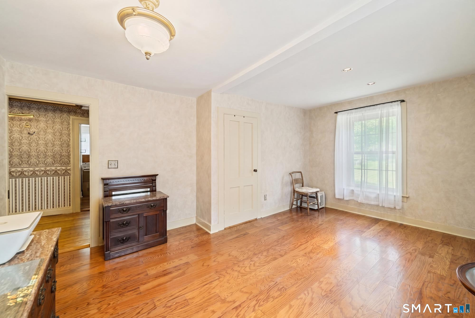 1917 Main North Street Woodbury CT 06798