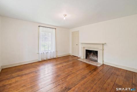1917 Main North Street Woodbury CT 06798