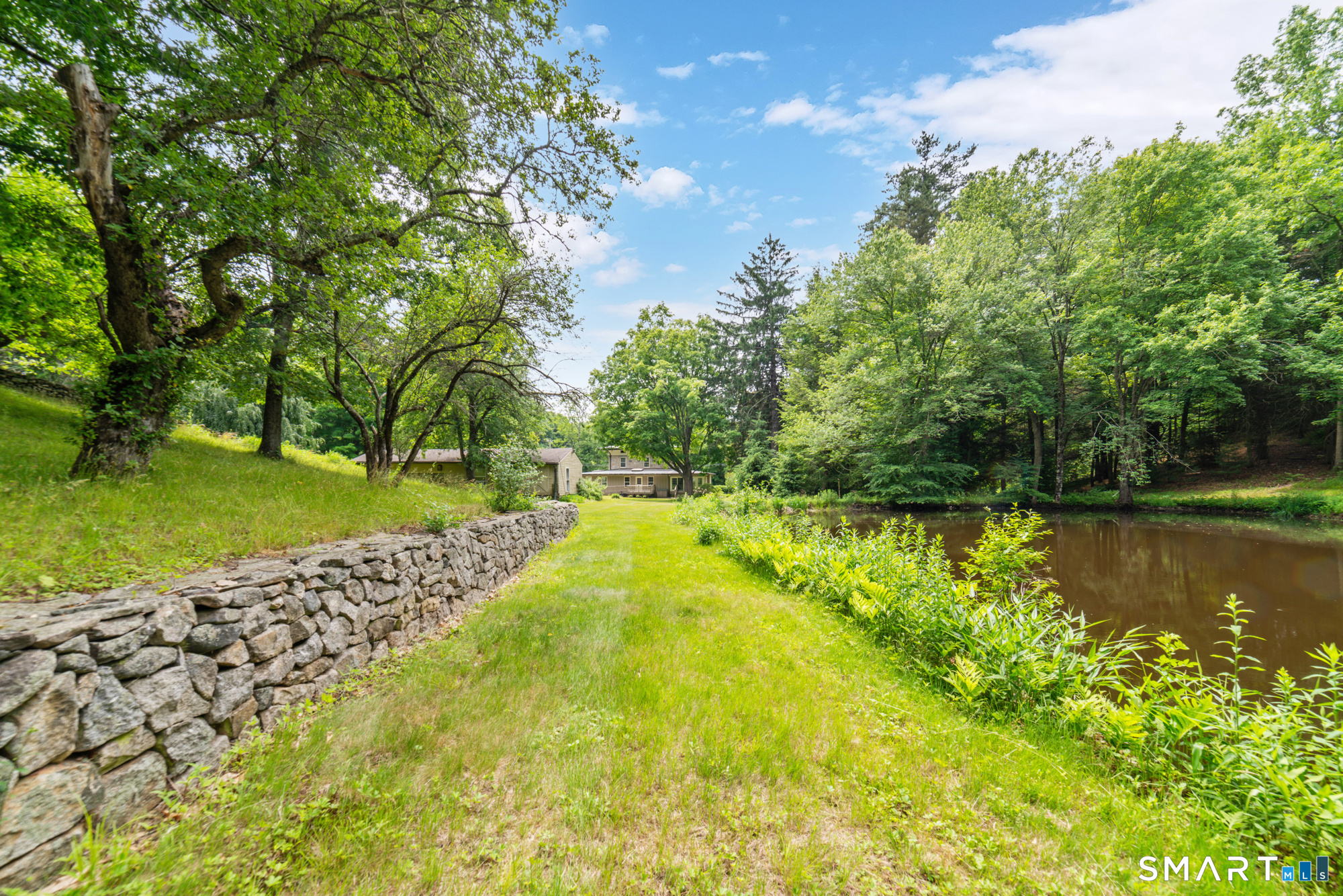 1917 Main North Street Woodbury CT 06798