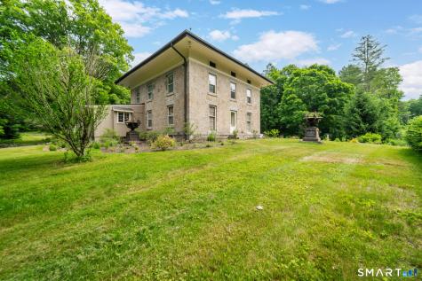 1917 Main North Street Woodbury CT 06798