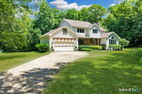 73 Pine Woods Road North Stonington CT 06359