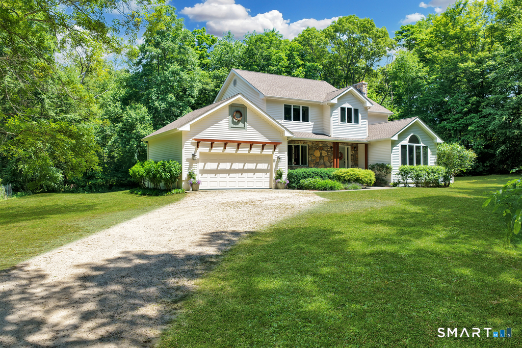 73 Pine Woods Road North Stonington CT 06359