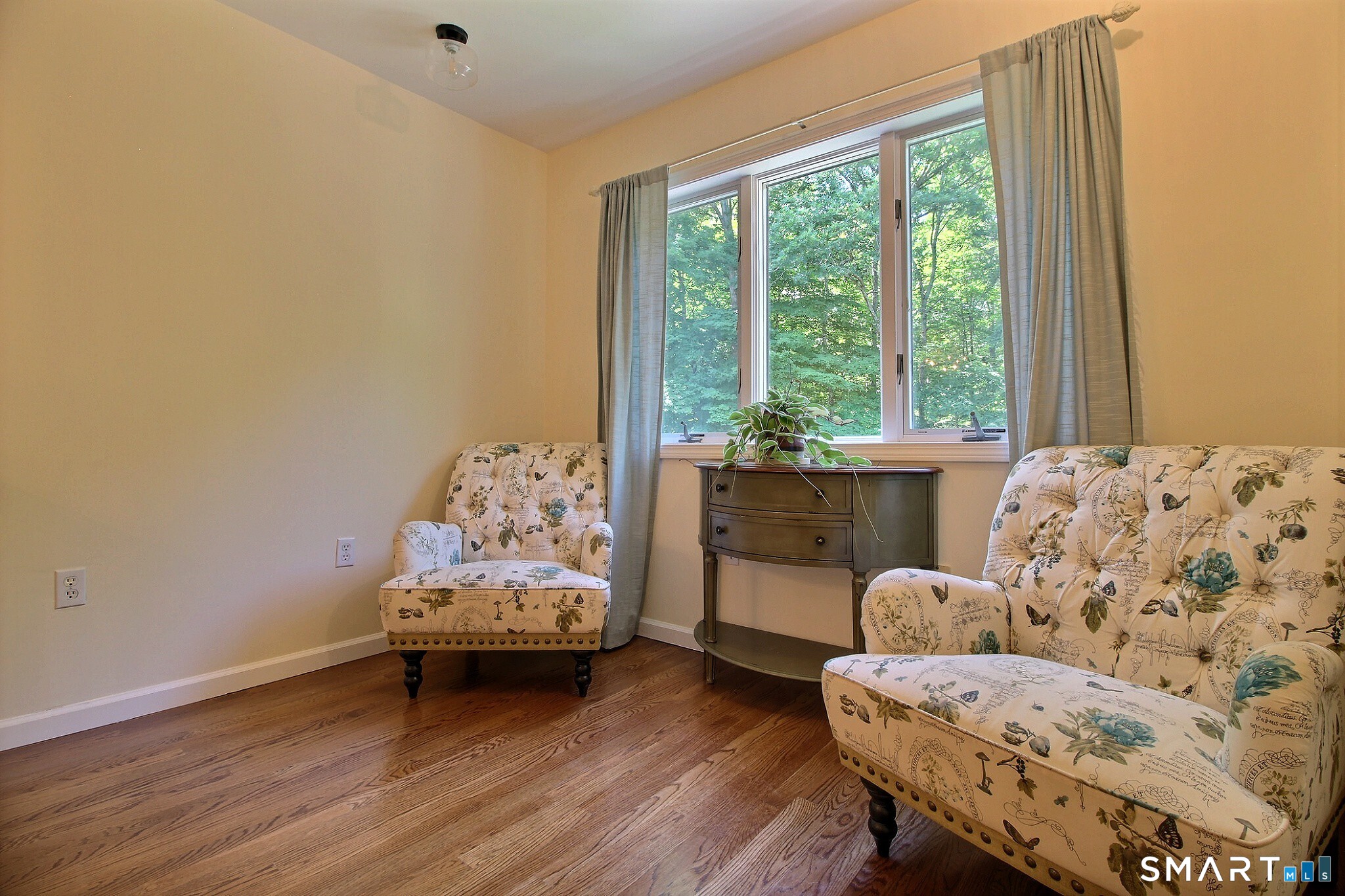 73 Pine Woods Road North Stonington CT 06359