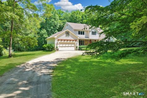 73 Pine Woods Road North Stonington CT 06359