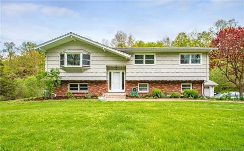 29 Dorset Drive New Milford CT 06776