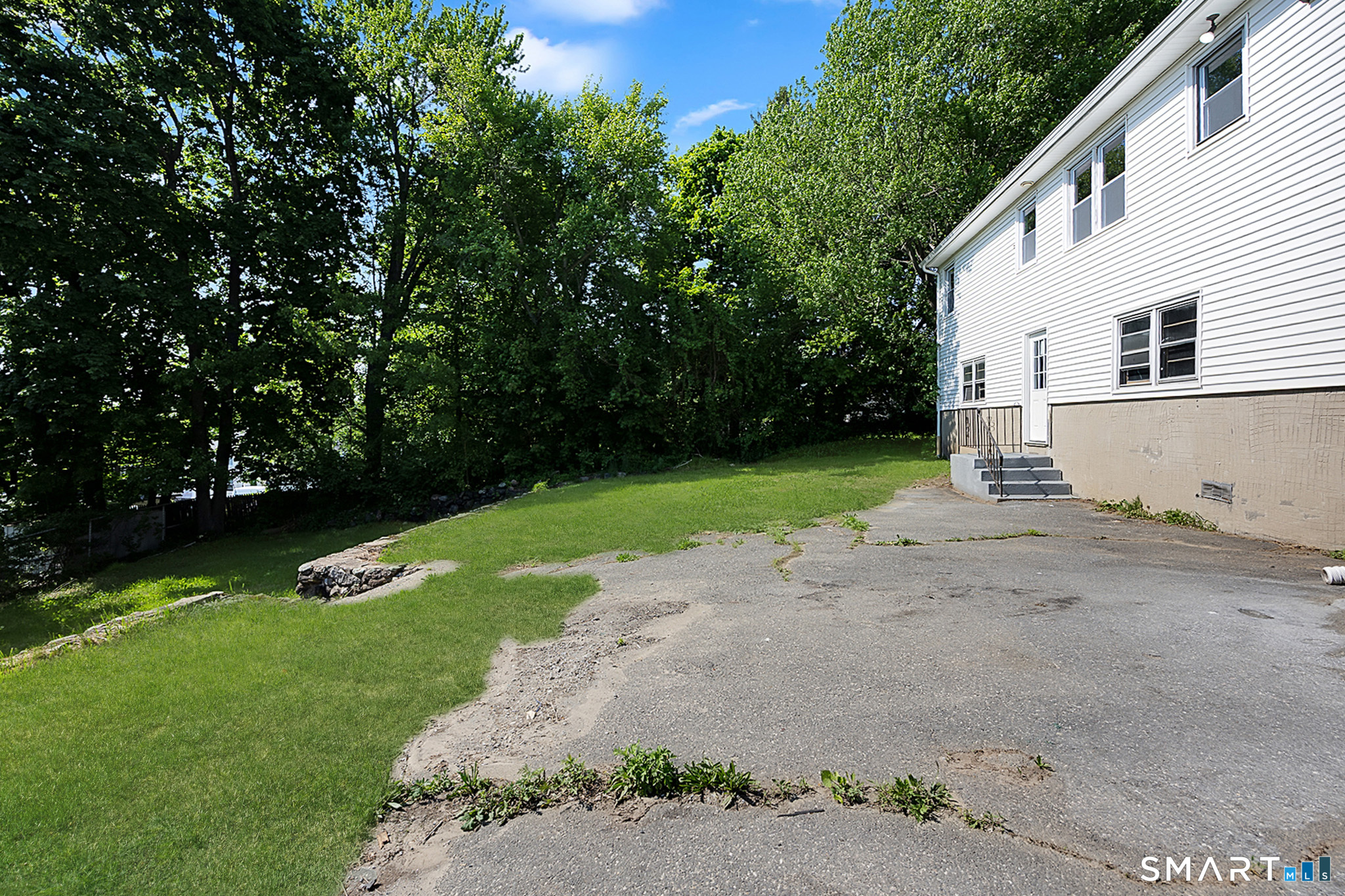 62 Birch Street Waterbury CT 06704