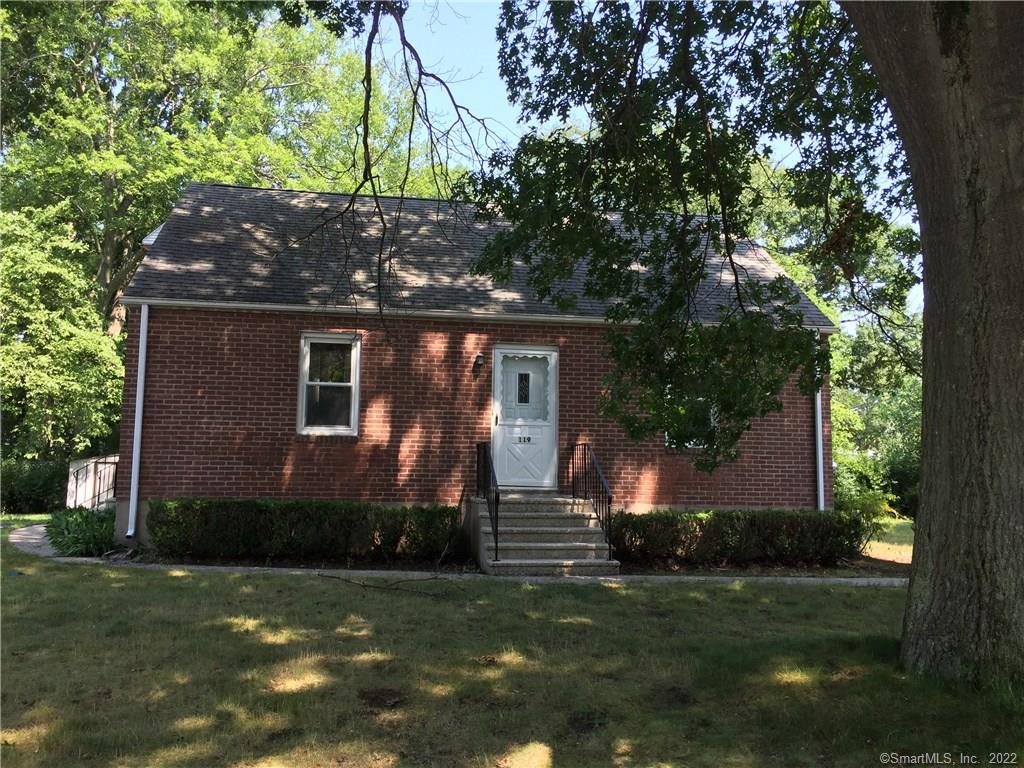119 Blakeslee Avenue North Haven CT 06473
