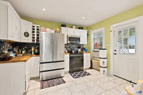 182 Broad Street Norwich CT 06360