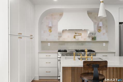 105 Glenville Street Greenwich CT 06831
