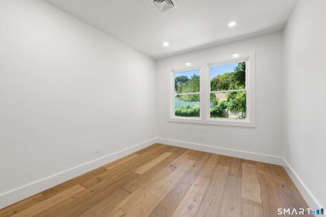 105 Glenville Street Greenwich CT 06831