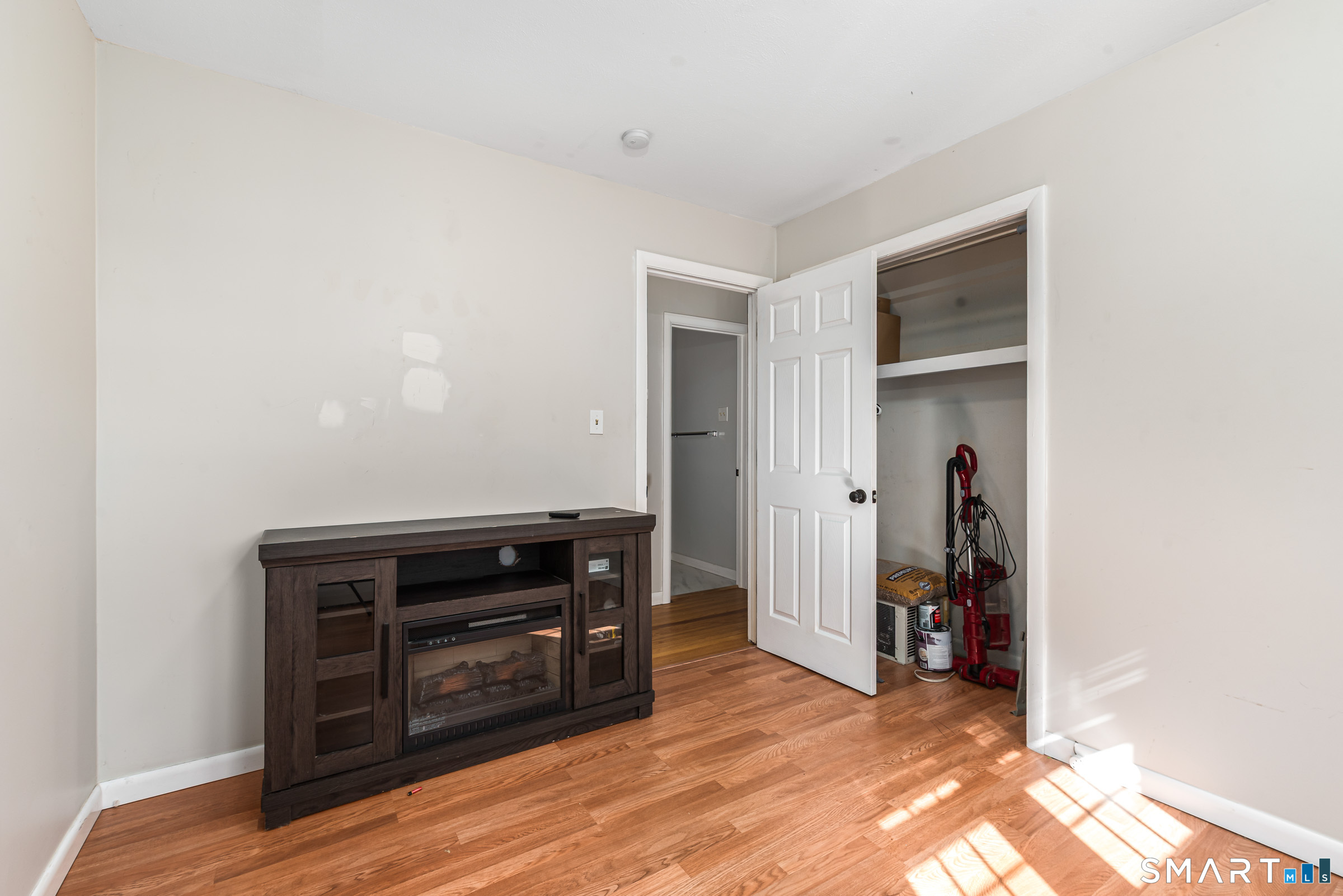 130 Bates Drive Cheshire CT 06410