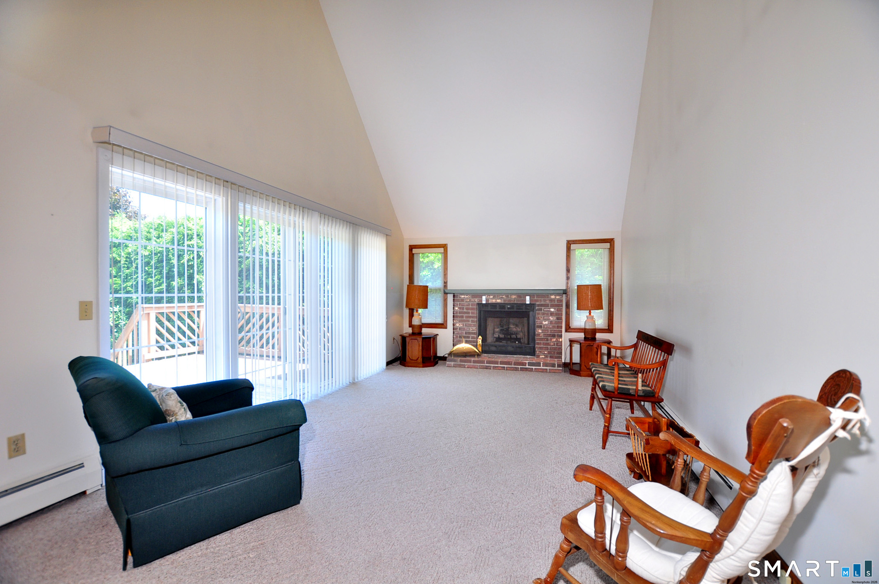 17 Carpenter Lane Windsor CT 06095
