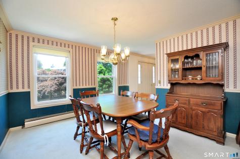 17 Carpenter Lane Windsor CT 06095