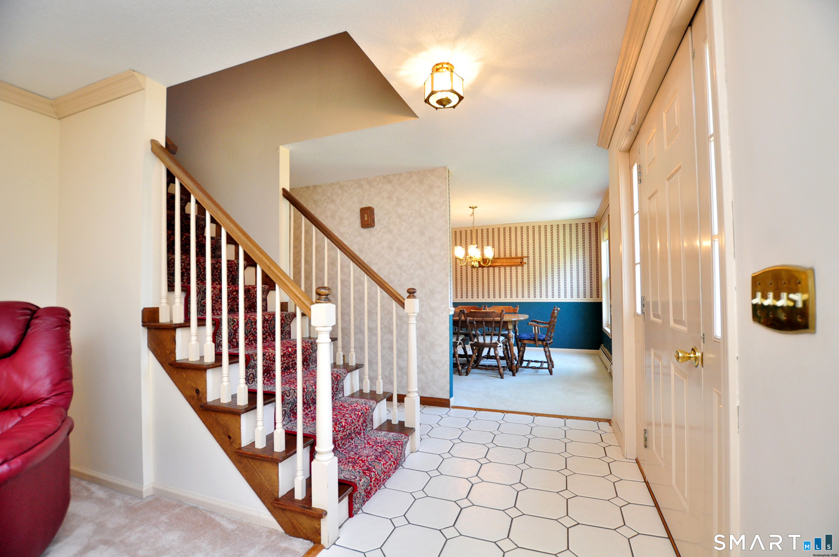 17 Carpenter Lane Windsor CT 06095