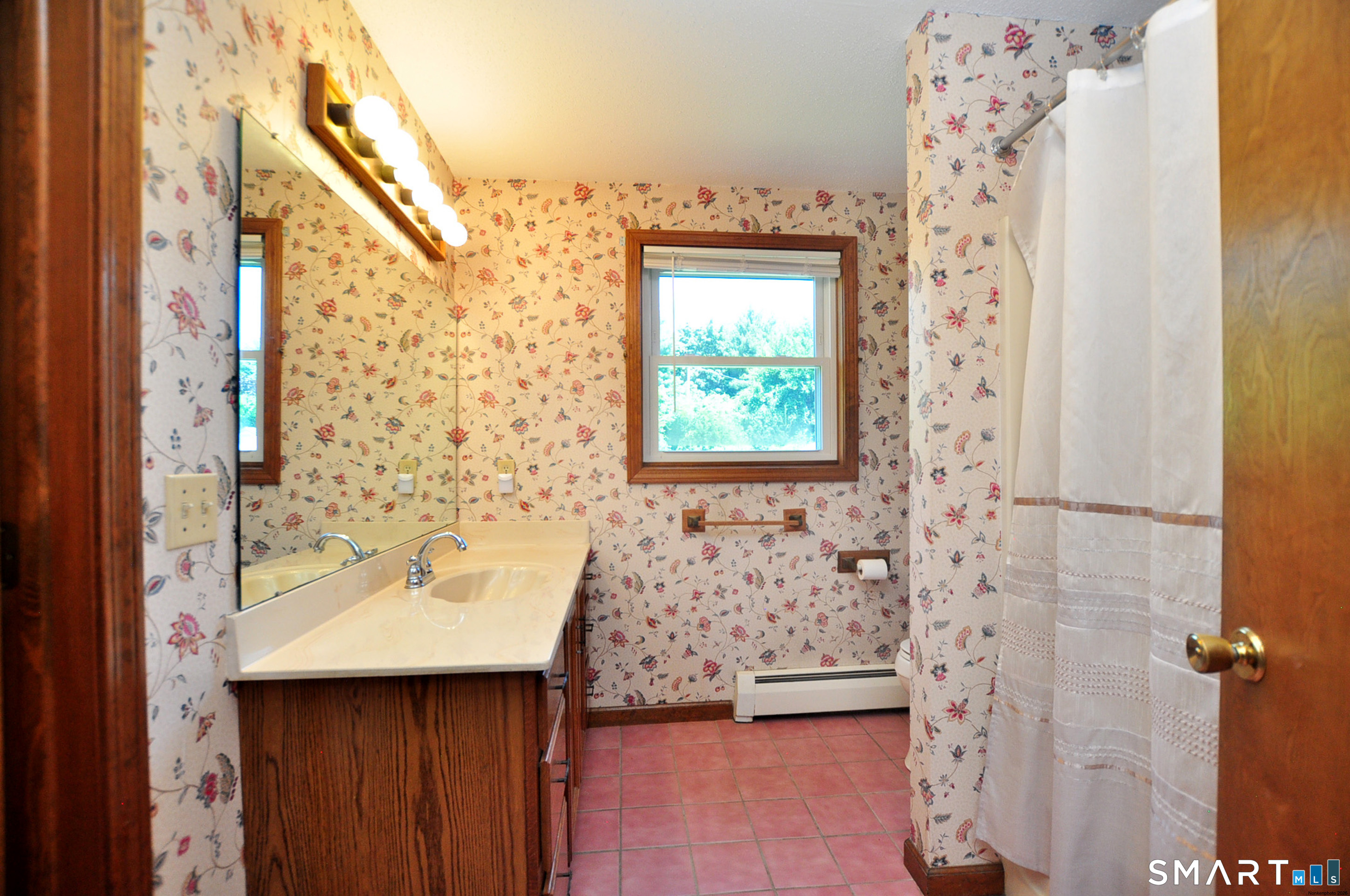 17 Carpenter Lane Windsor CT 06095