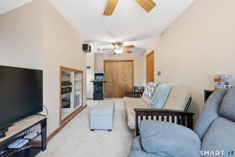 11 Birdseye Rd Extension Shelton CT 06484