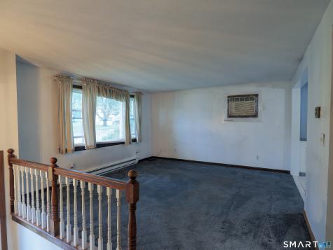 230 Westwoods Terrace Bristol CT 06010