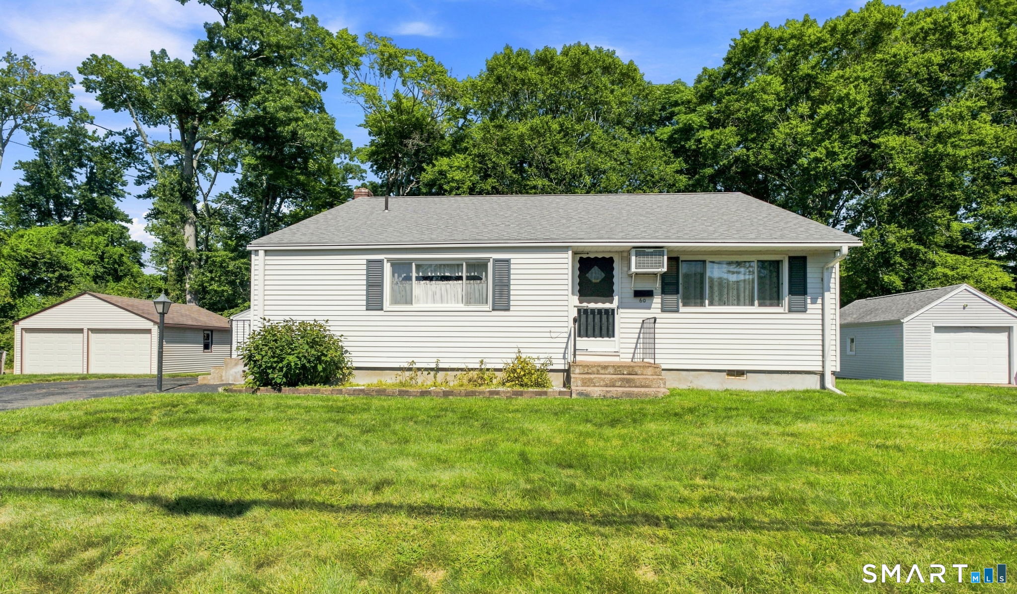 60 Chesslee Road East Hartford CT 06108