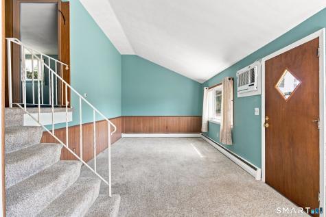 60 Chesslee Road East Hartford CT 06108