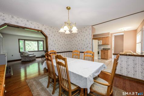 311 Twin Lakes Road North Branford CT 06471