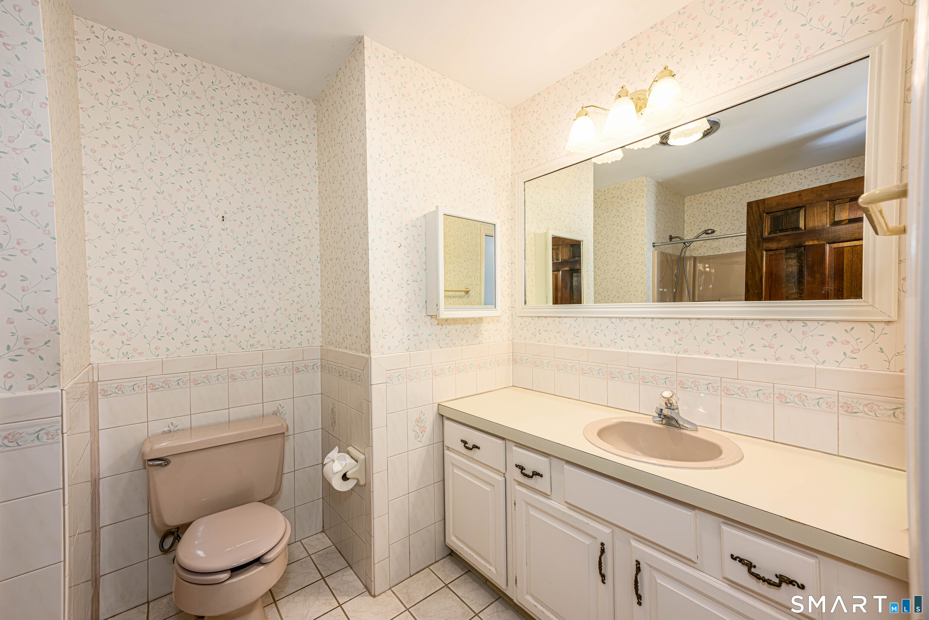 311 Twin Lakes Road North Branford CT 06471