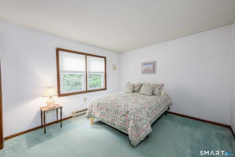 311 Twin Lakes Road North Branford CT 06471