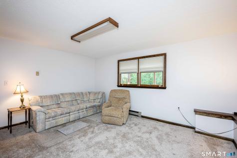 311 Twin Lakes Road North Branford CT 06471