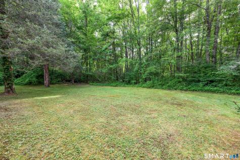311 Twin Lakes Road North Branford CT 06471