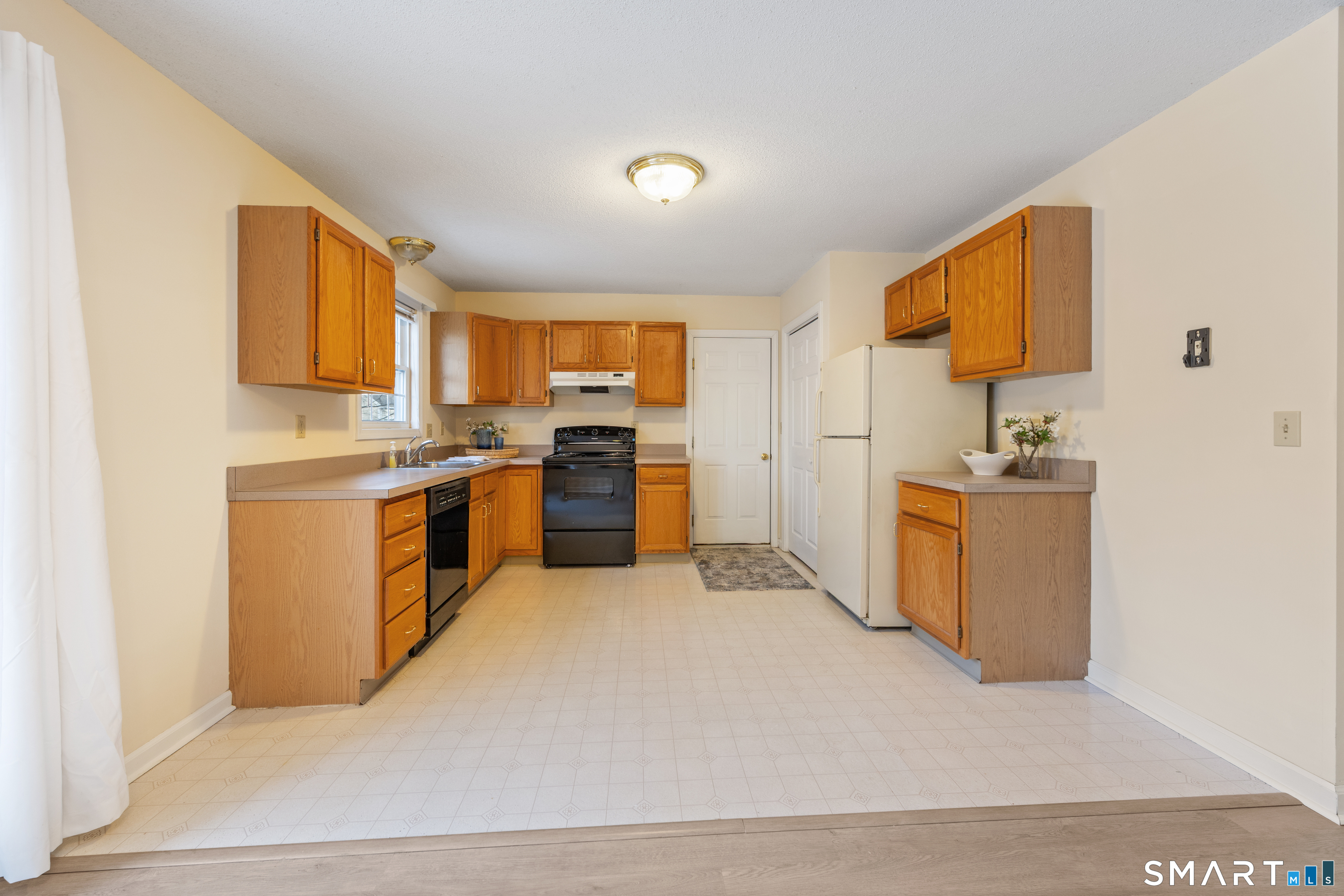 454 Maple Avenue Bristol CT 06010