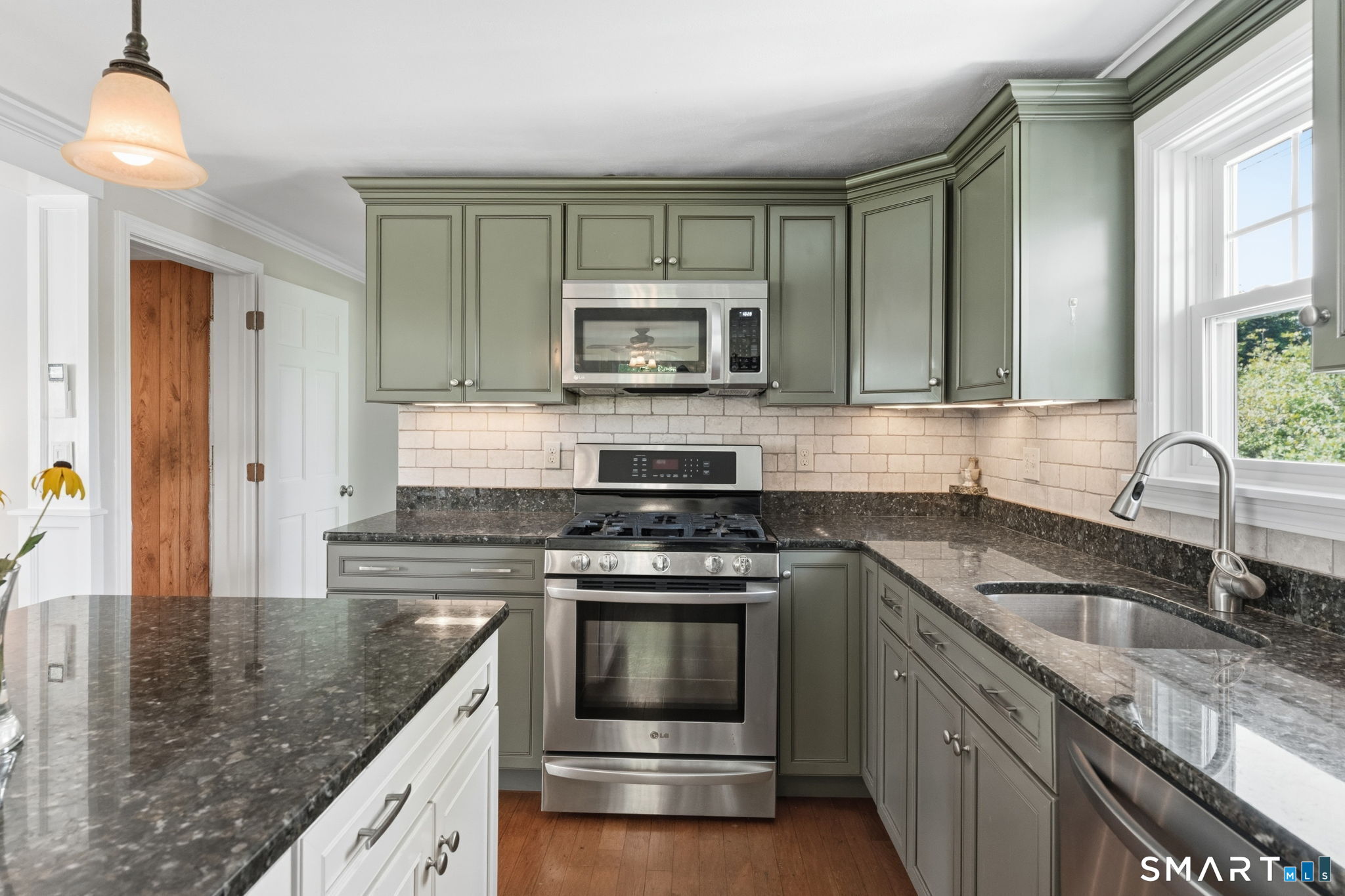 45 Biscayne Boulevard Old Lyme CT 06371