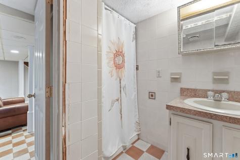 45 Biscayne Boulevard Old Lyme CT 06371