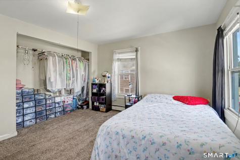 178 Linen Avenue Bridgeport CT 06604