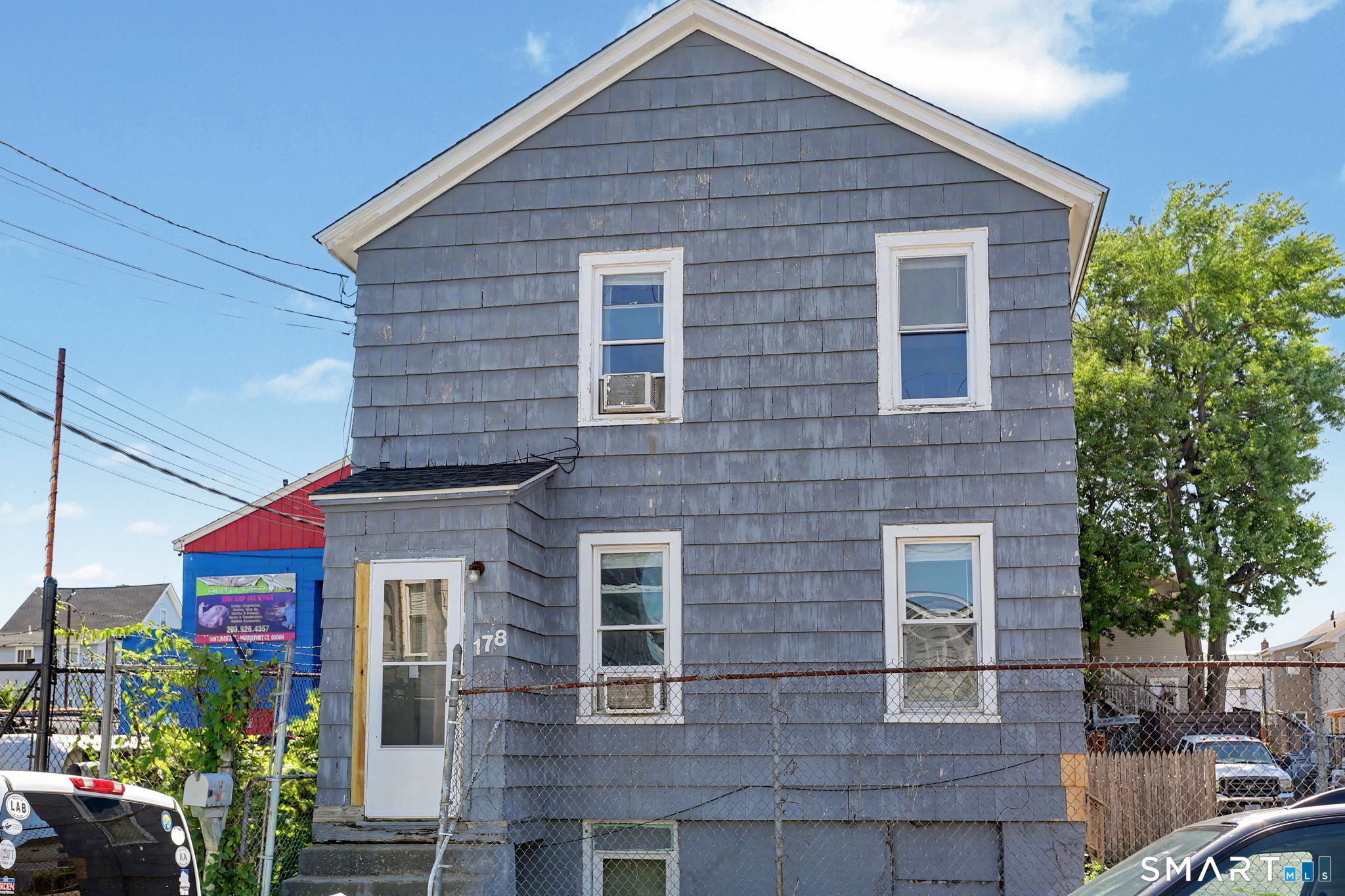 178 Linen Avenue Bridgeport CT 06604
