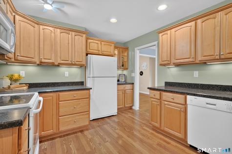 85 Ten Acre Road Middletown CT 06457