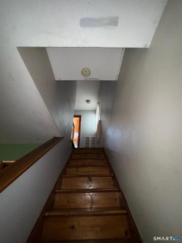 24 West Street Naugatuck CT 06770