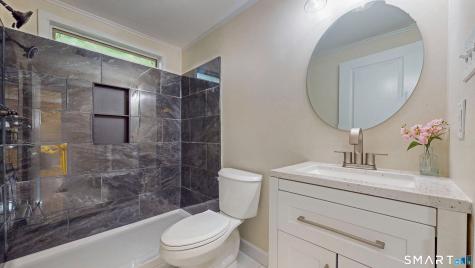 40 Union St Extension Enfield CT 06082
