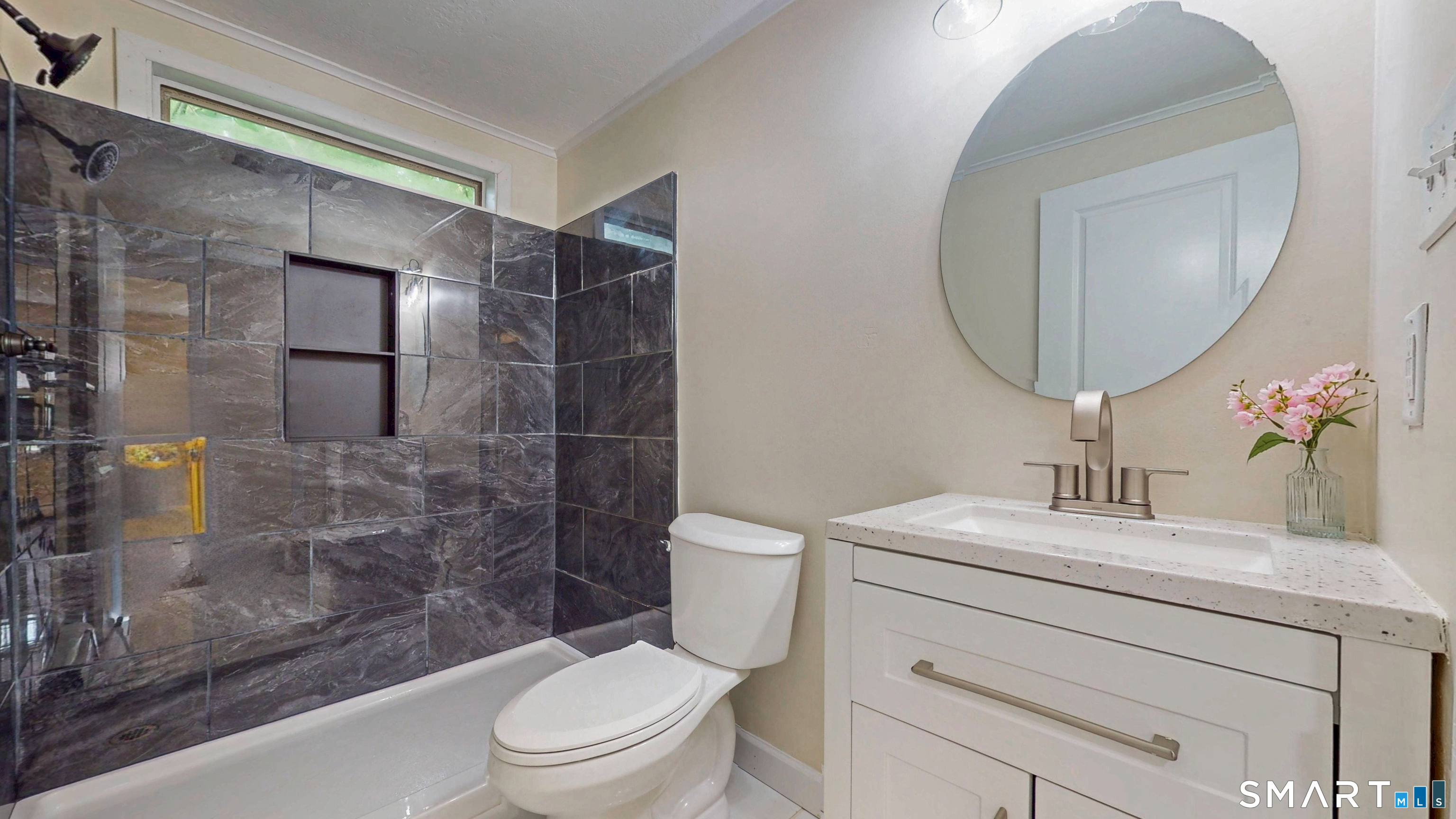 40 Union St Extension Enfield CT 06082