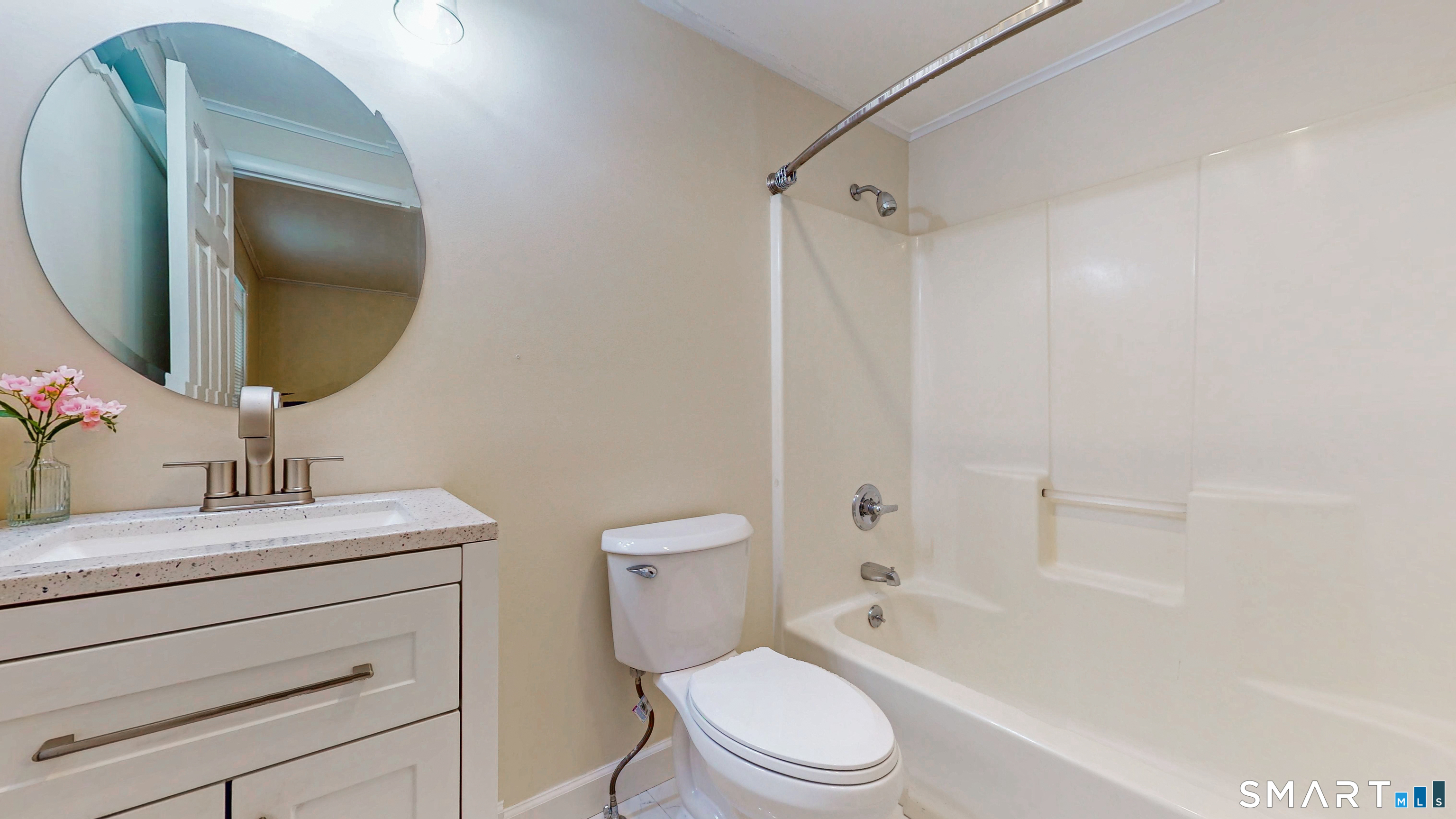 40 Union St Extension Enfield CT 06082