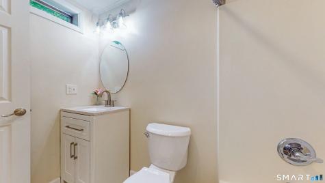 40 Union St Extension Enfield CT 06082