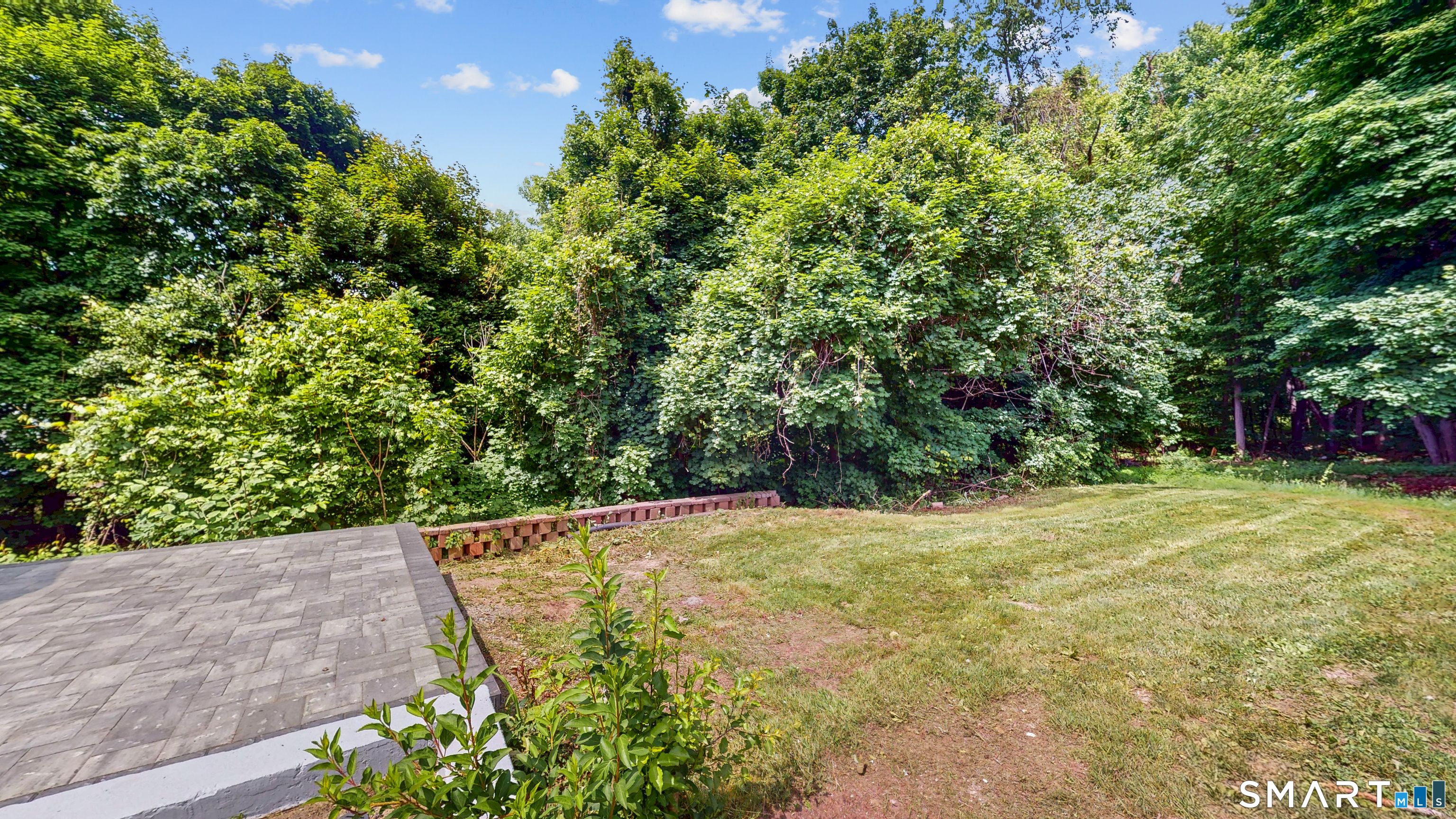 40 Union St Extension Enfield CT 06082