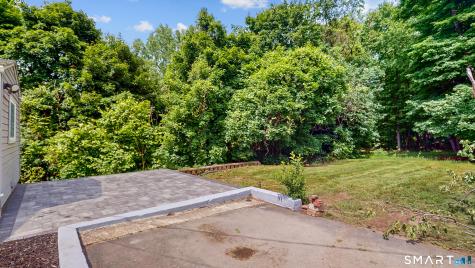 40 Union St Extension Enfield CT 06082
